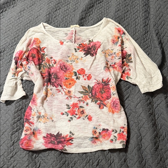 Chicsoul Tops - Chicsoul 3x Floral Print Women's Top